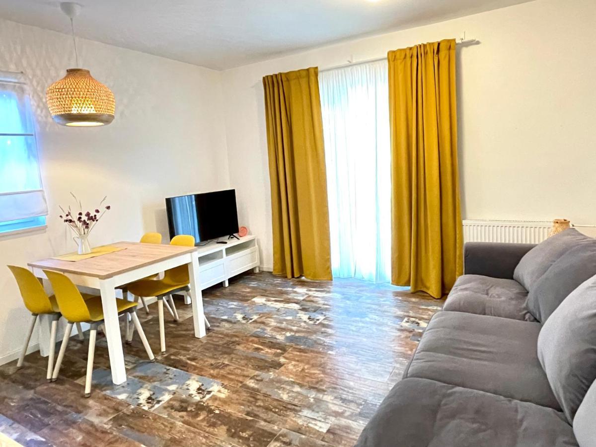 Apartments Tanja & Bianca ザダル エクステリア 写真
